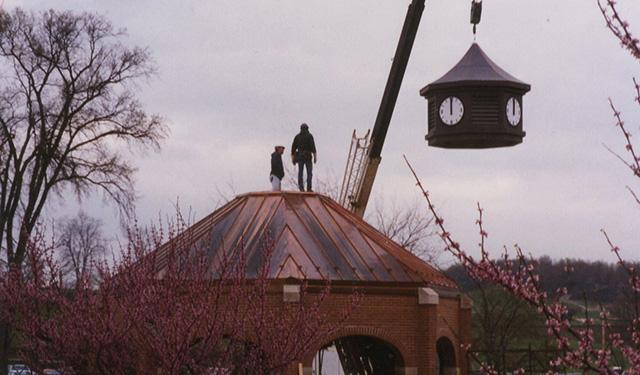 Constructing the iconic pavilion in 1995.